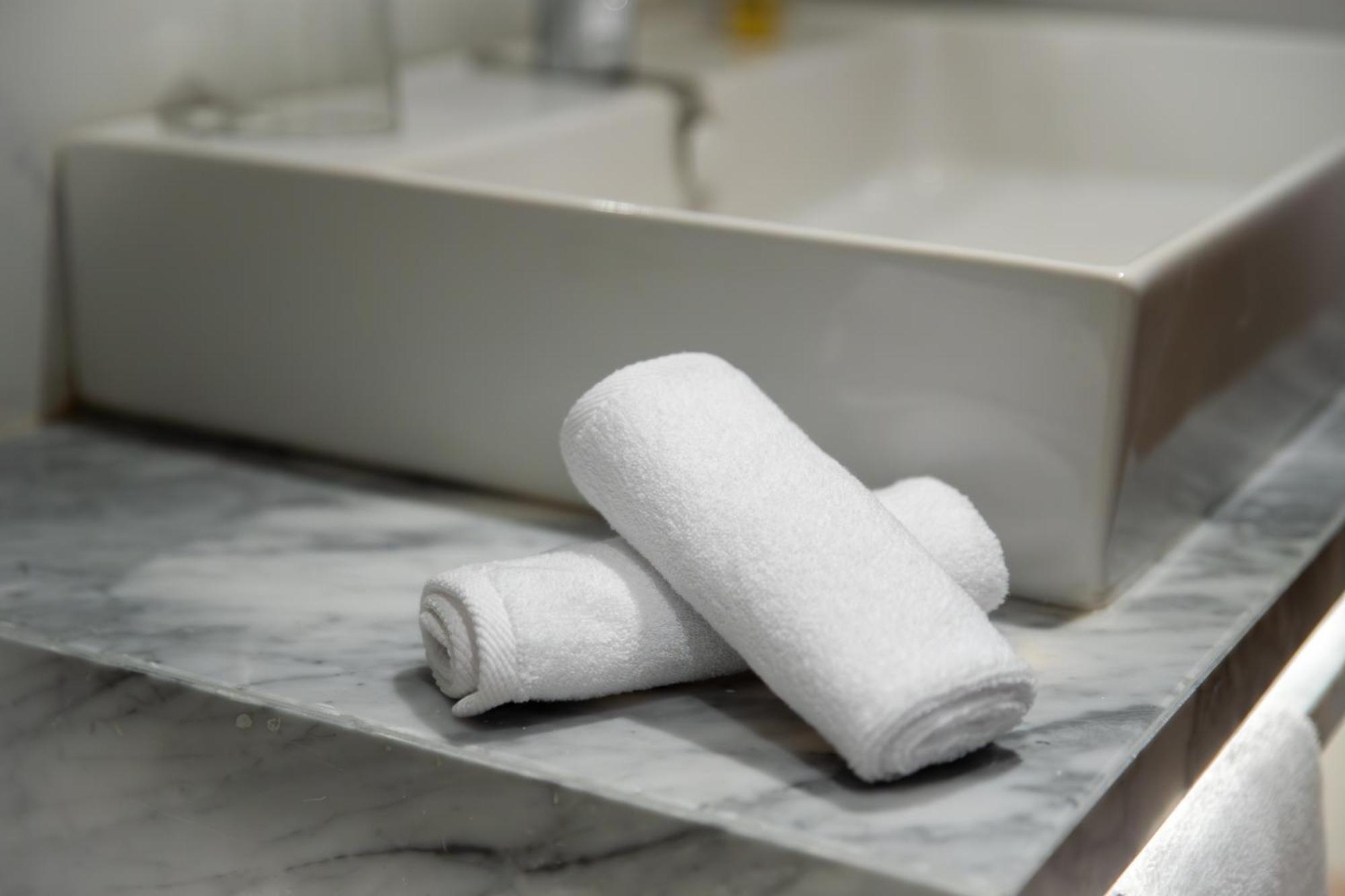 Dominium Palace Agadir Kültér fotó A rolled hand towel